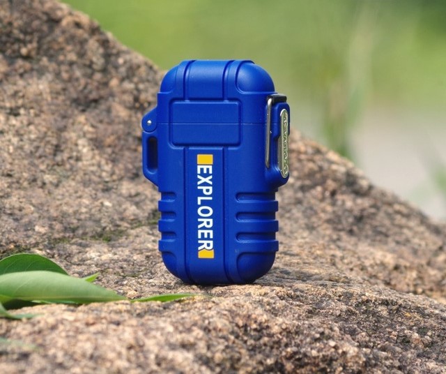 Electronic Waterproof and Windproof Lighter - Blue